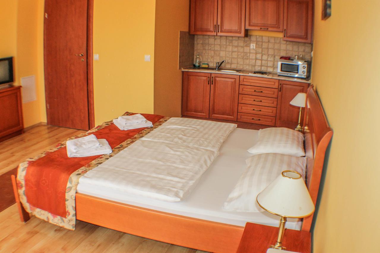 Hotel Jarja Hajdúszoboszló Dış mekan fotoğraf