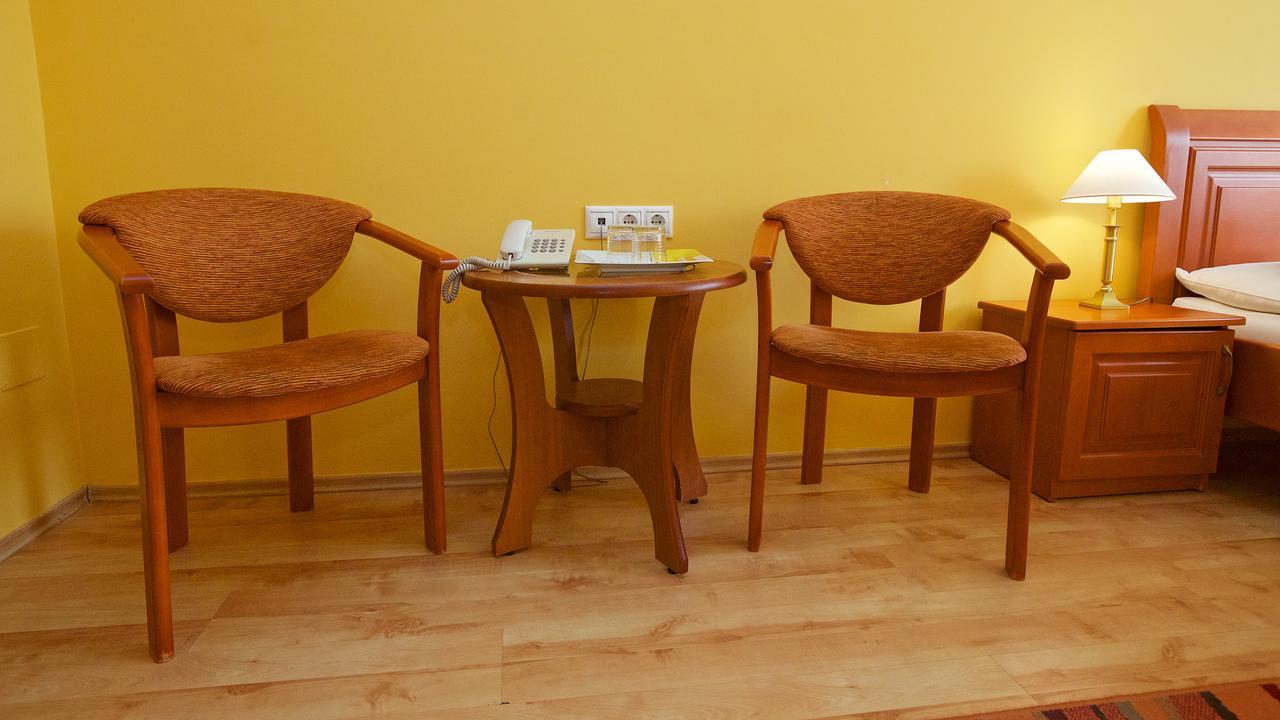 Hotel Jarja Hajdúszoboszló Dış mekan fotoğraf