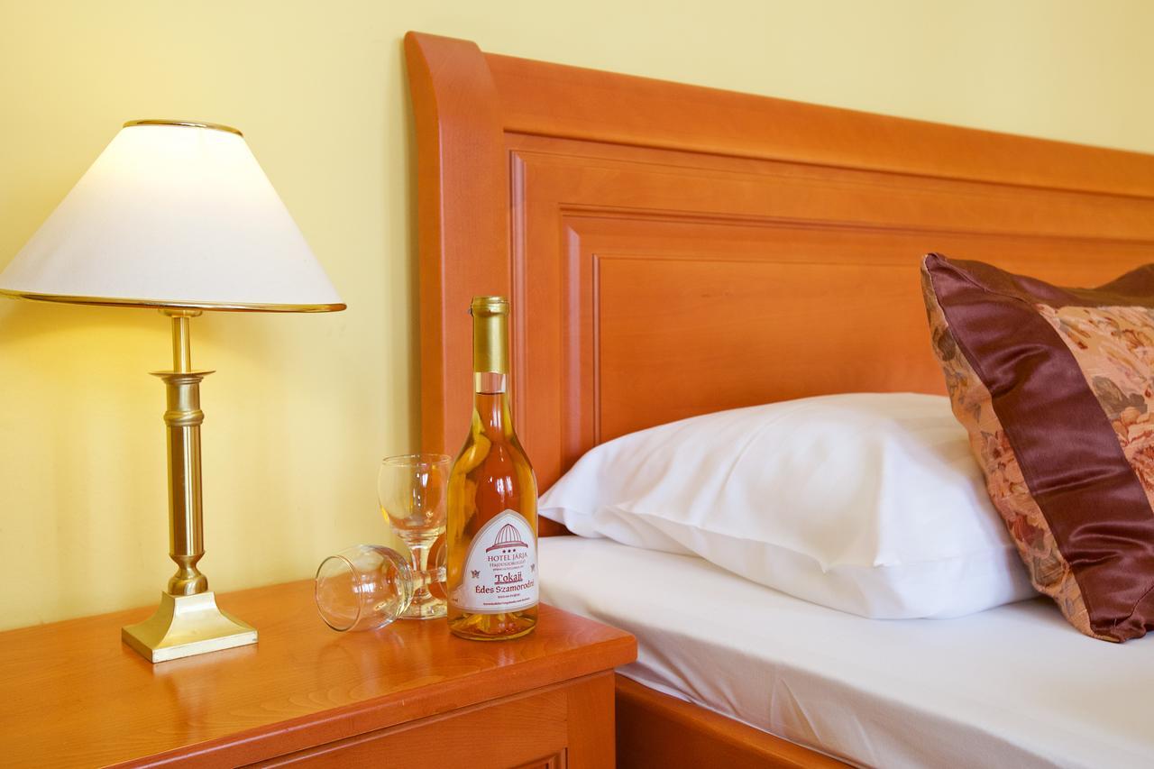 Hotel Jarja Hajdúszoboszló Dış mekan fotoğraf